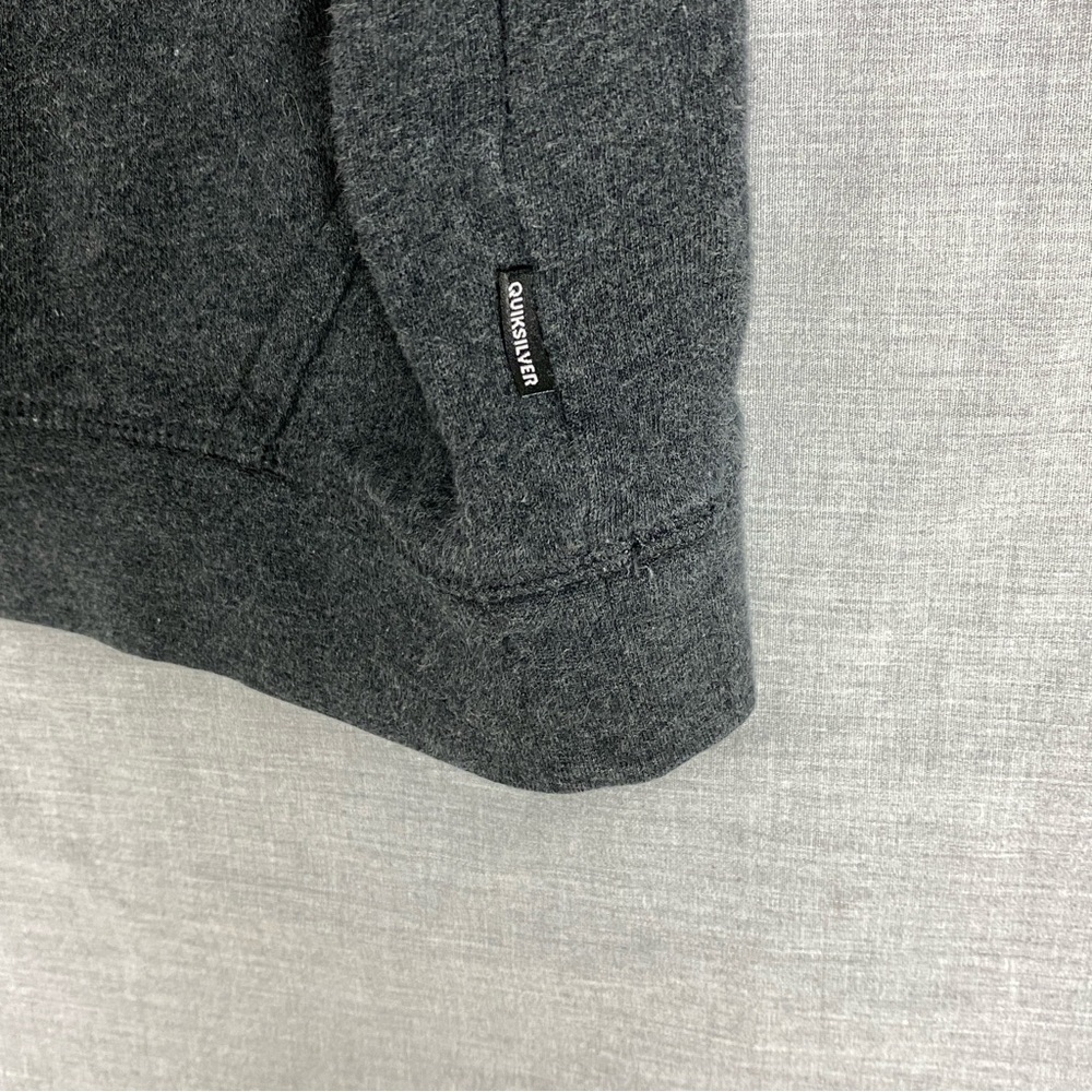 Quicksilver Hoodie Sz Medium Dark Gray Spell Out Kangaroo Pouch Pocket - Picture 6 of 12